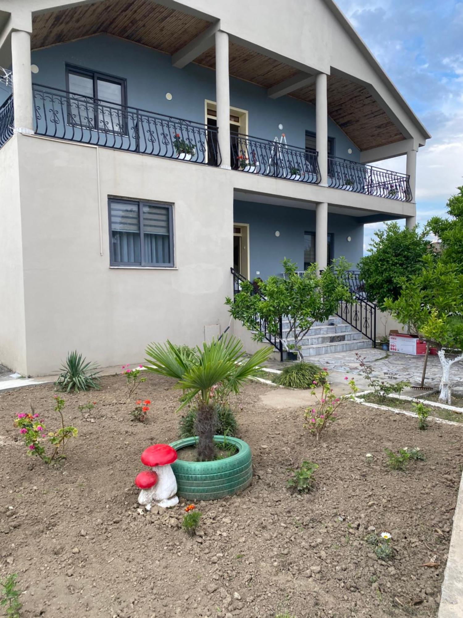 The Hideaway Guesthouse Bahçallëk Екстериор снимка