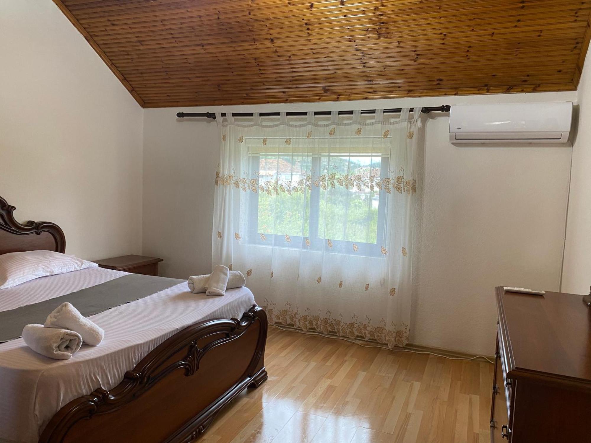 The Hideaway Guesthouse Bahçallëk Екстериор снимка
